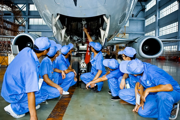 成都航空学校什么专业最好？_招生问答