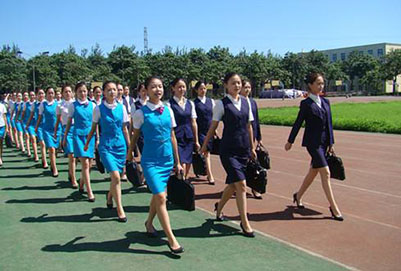 2019年成都航空学校空乘专业薪酬高