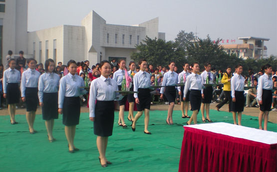 自贡市旅游职业高级中学怎么样