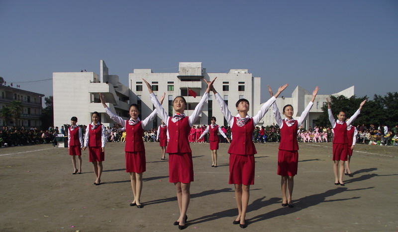 自贡市旅游职业高级中学怎么样